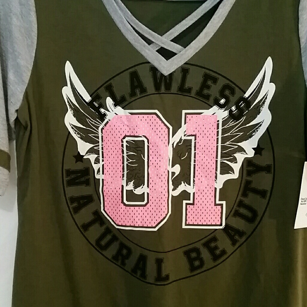 NWT Womens shirt